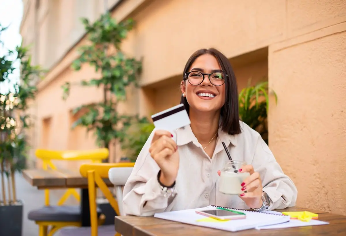 Cartão de Débito vs. Cartão de Crédito: Qual é o Melhor para o Seu Bolso? Descubra Agora 21 Cartao de Debito vs. Cartao de Credito